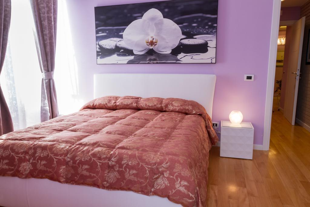 Bevilacqua Bed Roma Santa Croce Hotel Szoba fotó