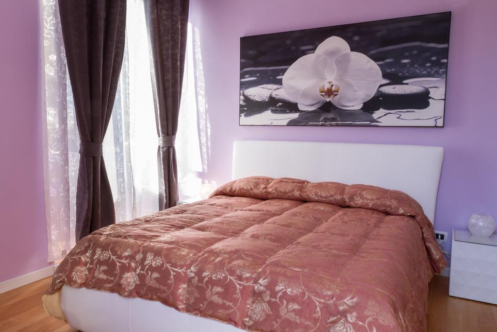 Bevilacqua Bed Roma Santa Croce Hotel Szoba fotó