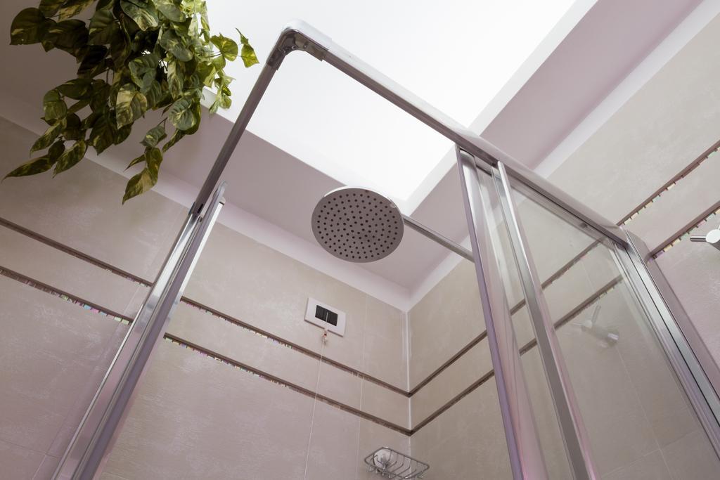 Bevilacqua Bed Roma Santa Croce Hotel Szoba fotó